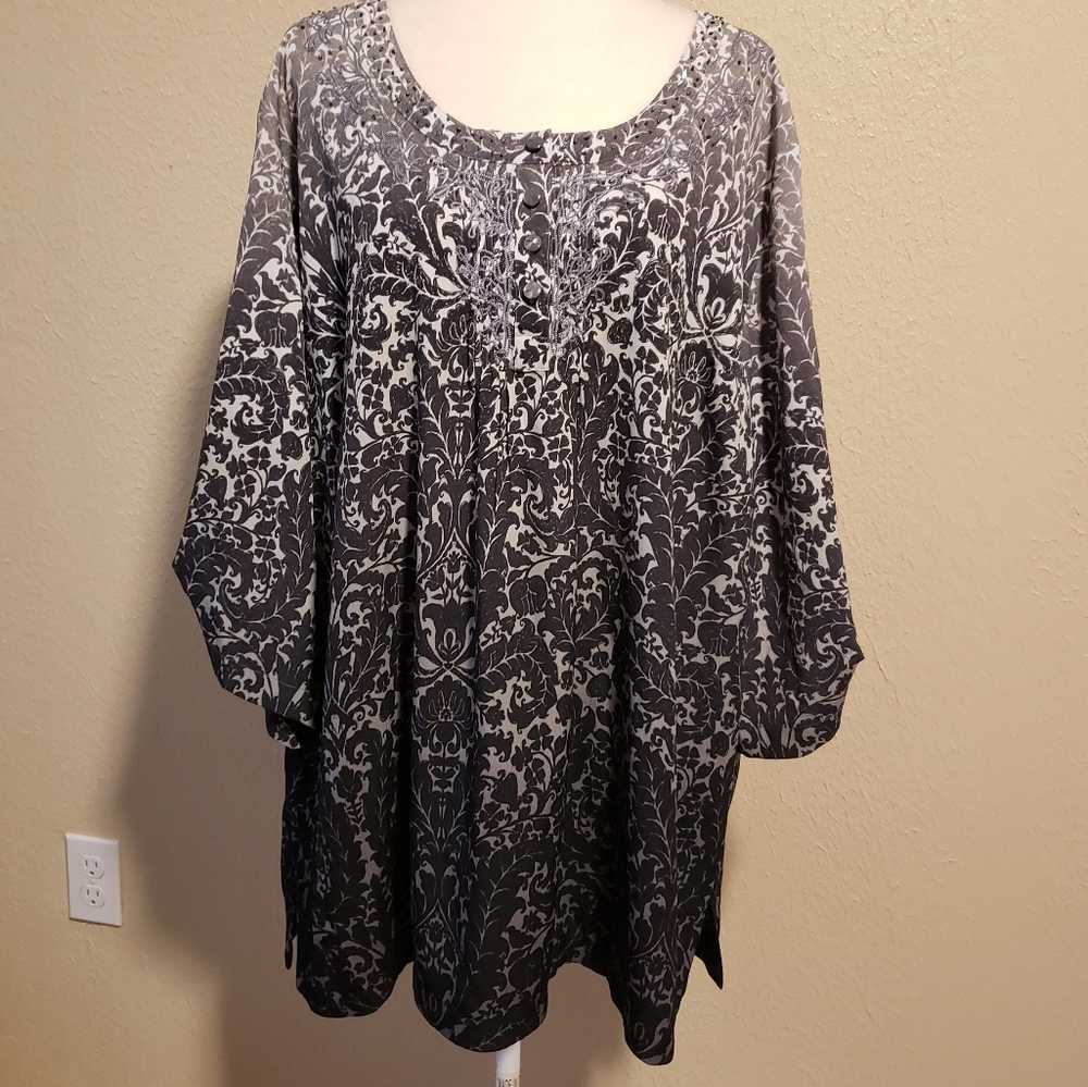 Maggie Barnes Floral Plus Size Tunic Size 3x